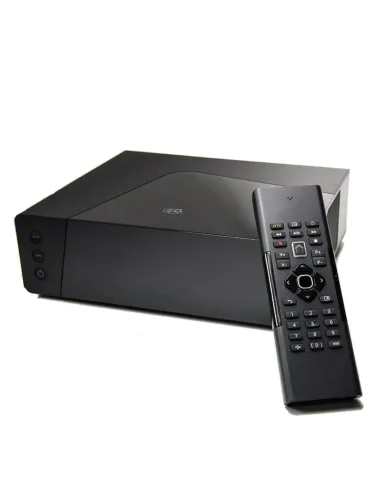 Box internet SFR caméra/micro GSM et sa télécommande